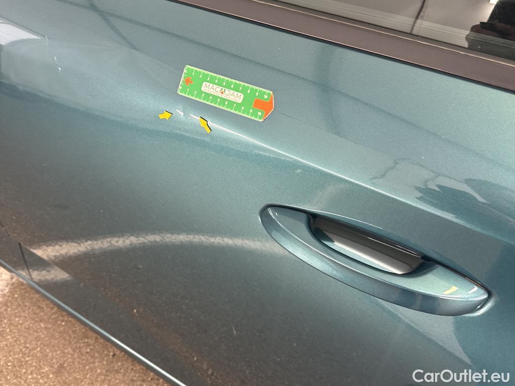  Peugeot  308 PEUGEOT  SW / 2021 / 5P / Break BlueHDi 130 EAT8 ACTIVE PACK #18