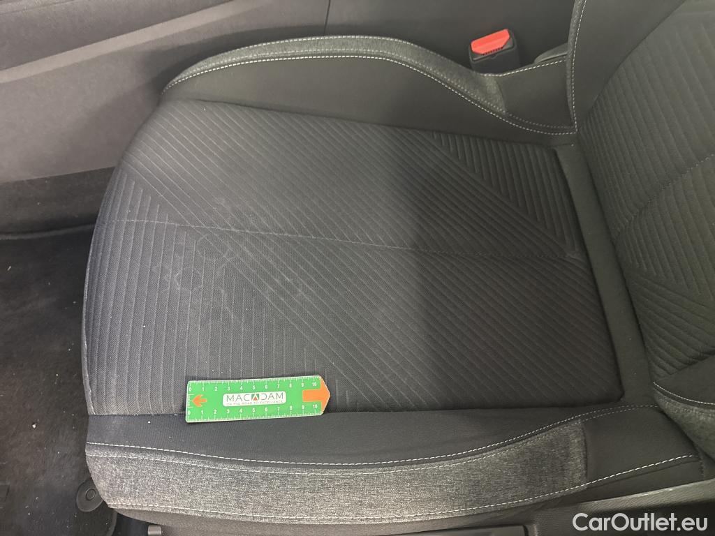  Peugeot  308 PEUGEOT  SW / 2021 / 5P / Break BlueHDi 130 EAT8 ACTIVE PACK #21