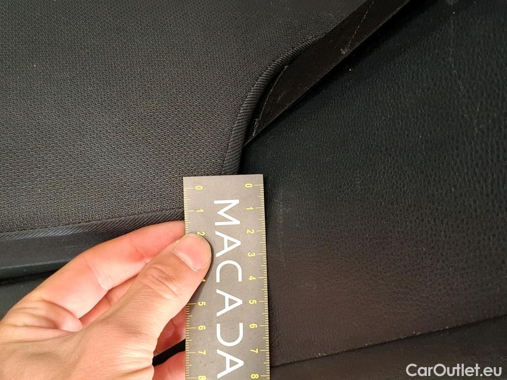  Toyota  Corolla TOYOTA  / 2018 / 5P / Berline Hybride 122h Dynamic Business Beyond Zer #41