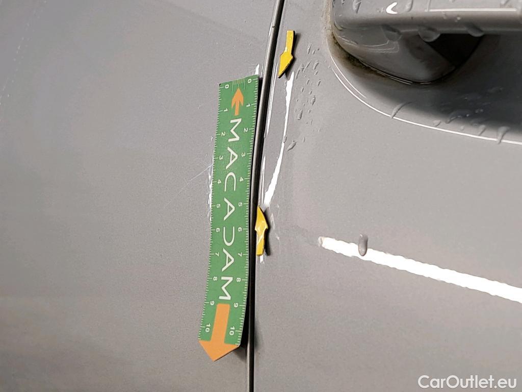  Seat  Leon  Sportstourer Urban 2.0 TDI 115CV BVM6 E6d #22