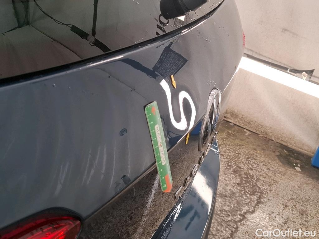  Volkswagen  Tiguan VOLKSWAGEN  / 2020 / 5P / SUV 2.0 TDI 150 DSG7 Life Business #2