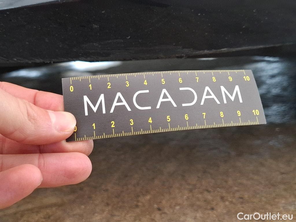  Toyota  Corolla TOYOTA  / 2018 / 5P / Berline Hybride 122h Dynamic Business Beyond Zer #13