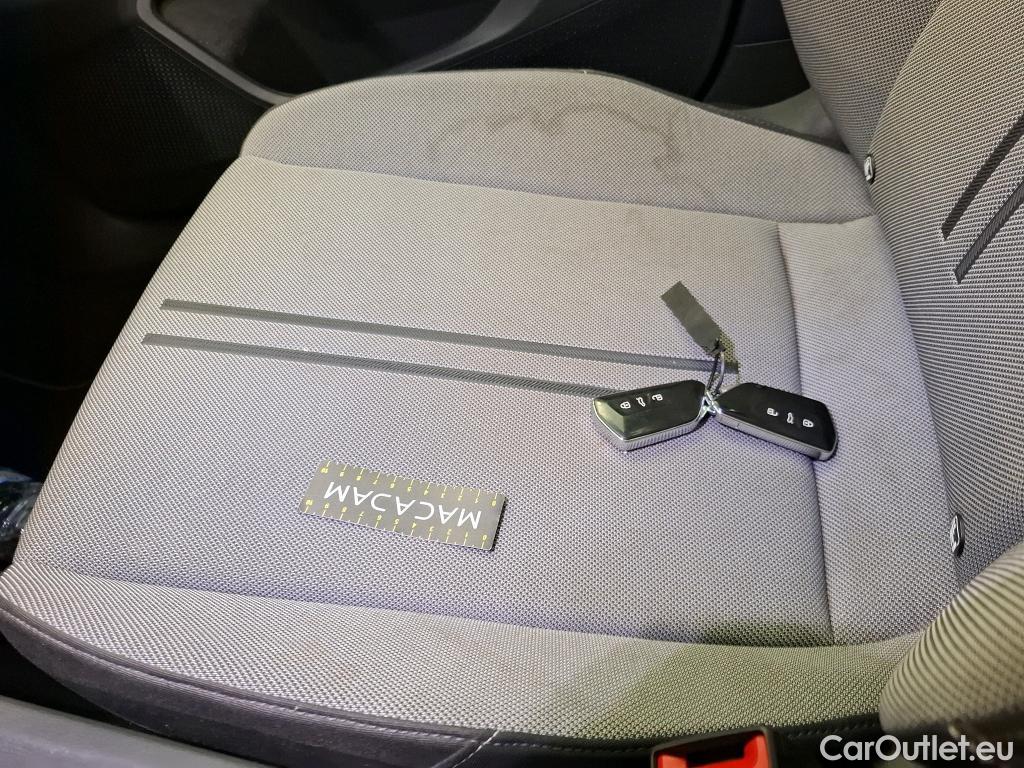  Seat  Leon SEAT  Sportstourer / 2020 / 5P / Break 2.0 TDI 150 DSG S&S Style Business #14