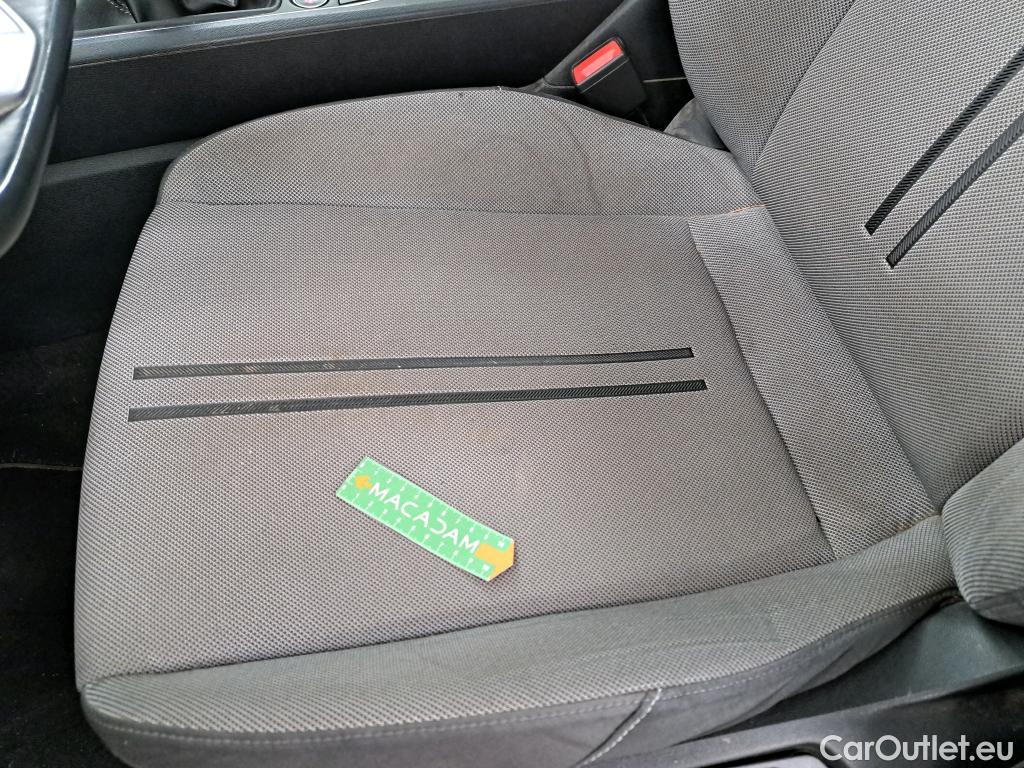  Seat  Leon  Sportstourer Urban 2.0 TDI 115CV BVM6 E6d #36