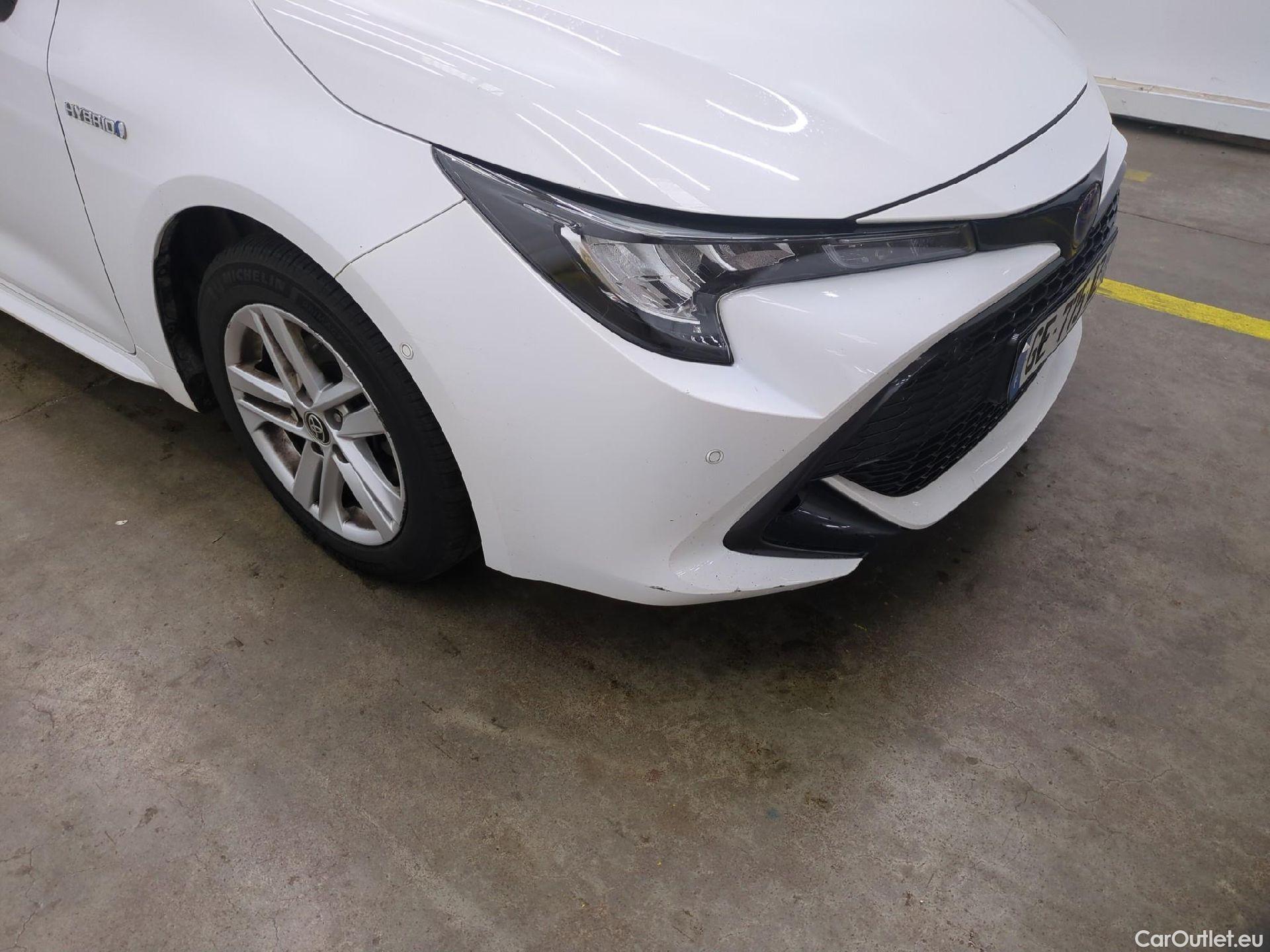  Toyota  Corolla TOYOTA  Touring Sports / 2018 / 5P / Break Hybride 122h Dynamic Business Stage Acad #14