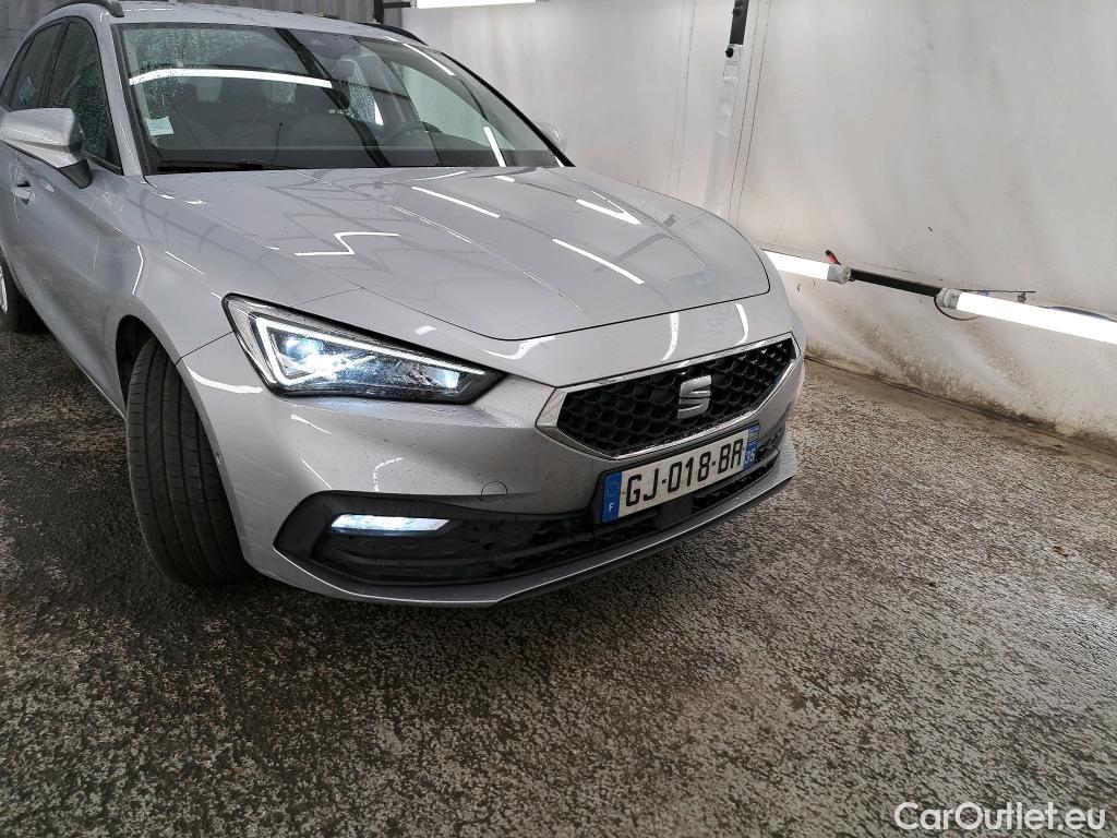  Seat  Leon  Sportstourer Urban 2.0 TDI 115CV BVM6 E6d #24
