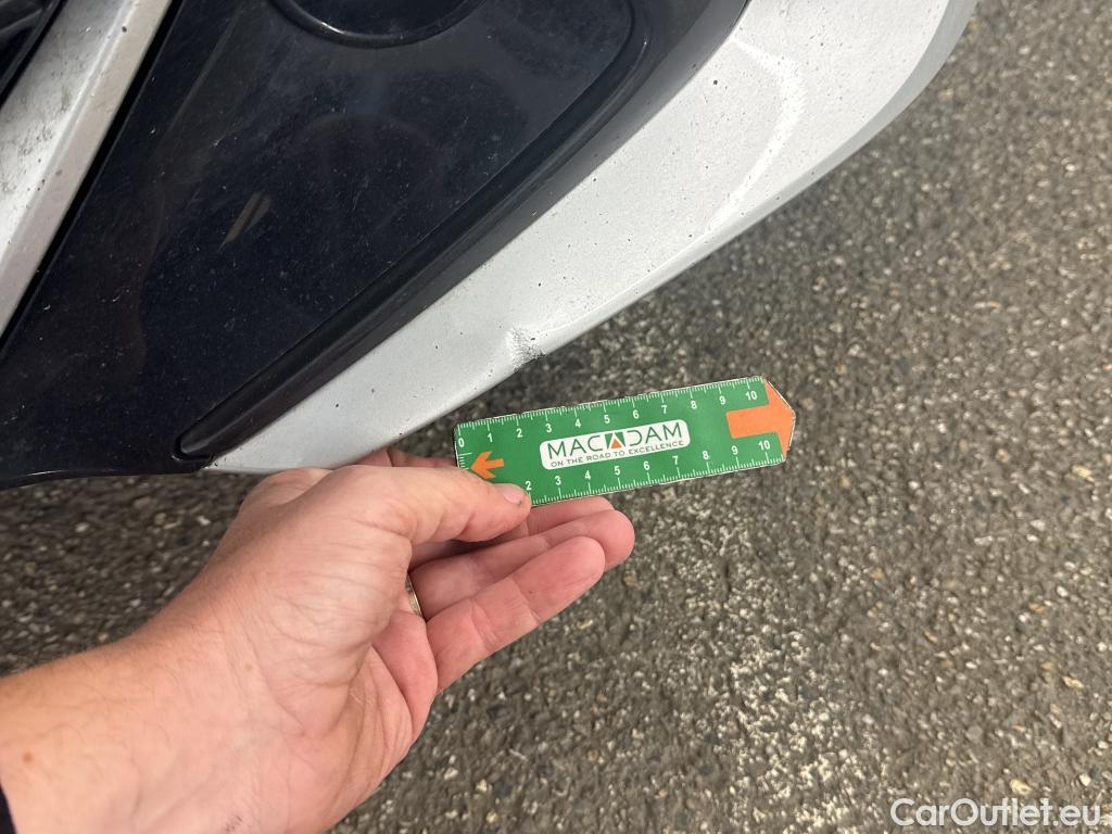  Toyota  Corolla TOYOTA  Touring Sports / 2018 / 5P / Break Hybride 122h Dynamic Business Stage Acad #7