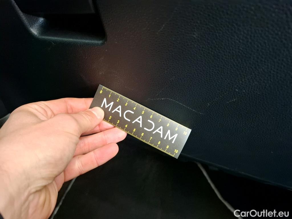  Toyota  Corolla TOYOTA  / 2018 / 5P / Berline Hybride 122h Dynamic Business Beyond Zer #46