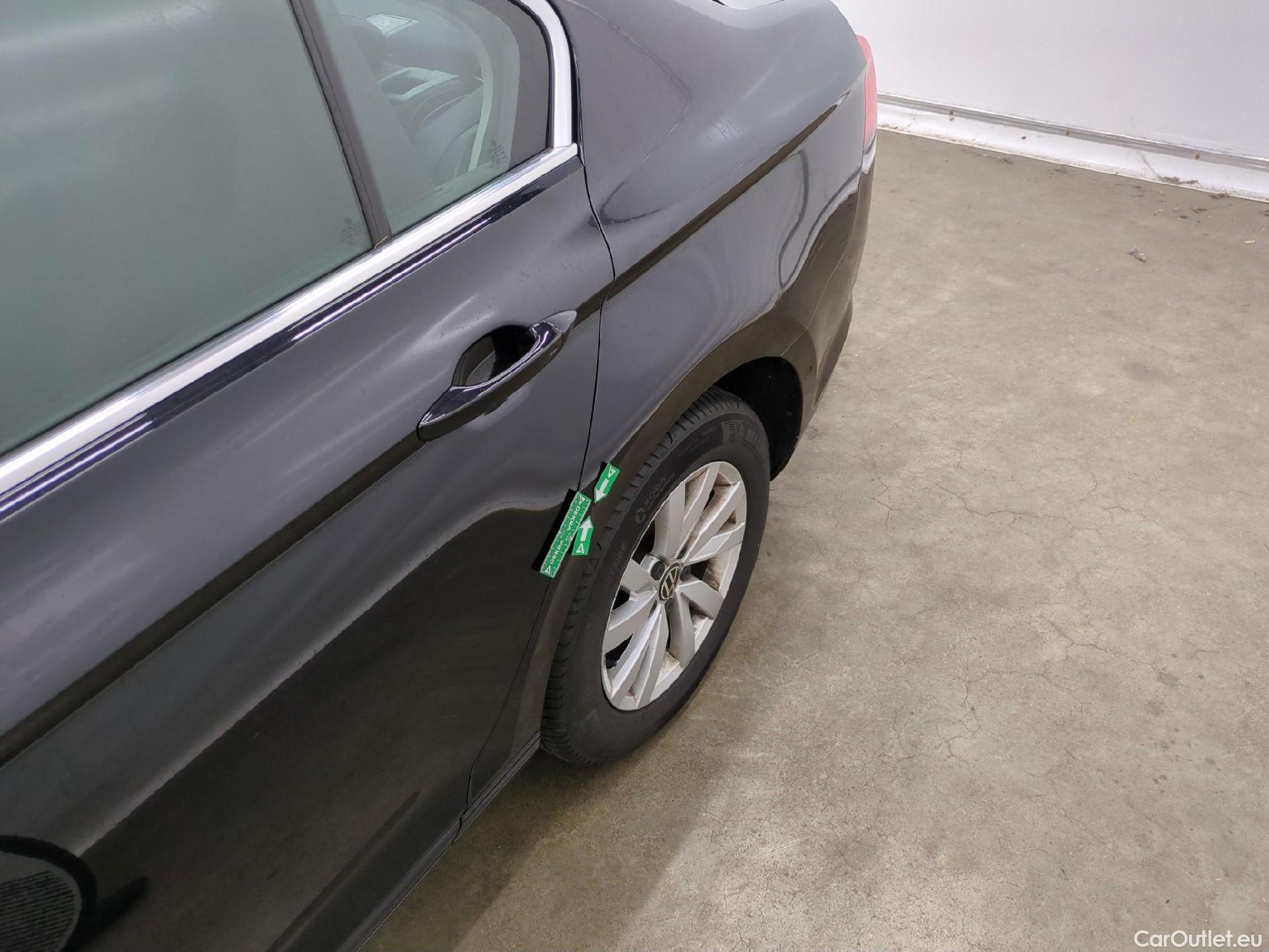  Volkswagen  Passat  Berline Business 2.0 TDI 150CV BVA7 E6d #24