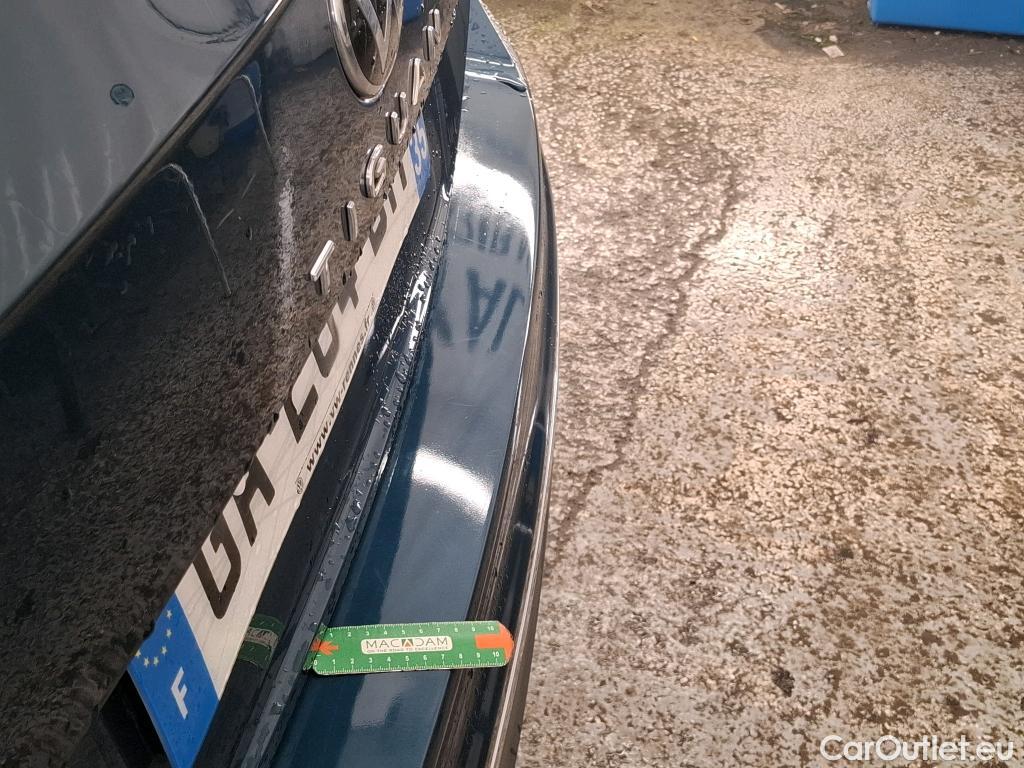  Volkswagen  Tiguan VOLKSWAGEN  / 2020 / 5P / SUV 2.0 TDI 150 DSG7 Life Business #9