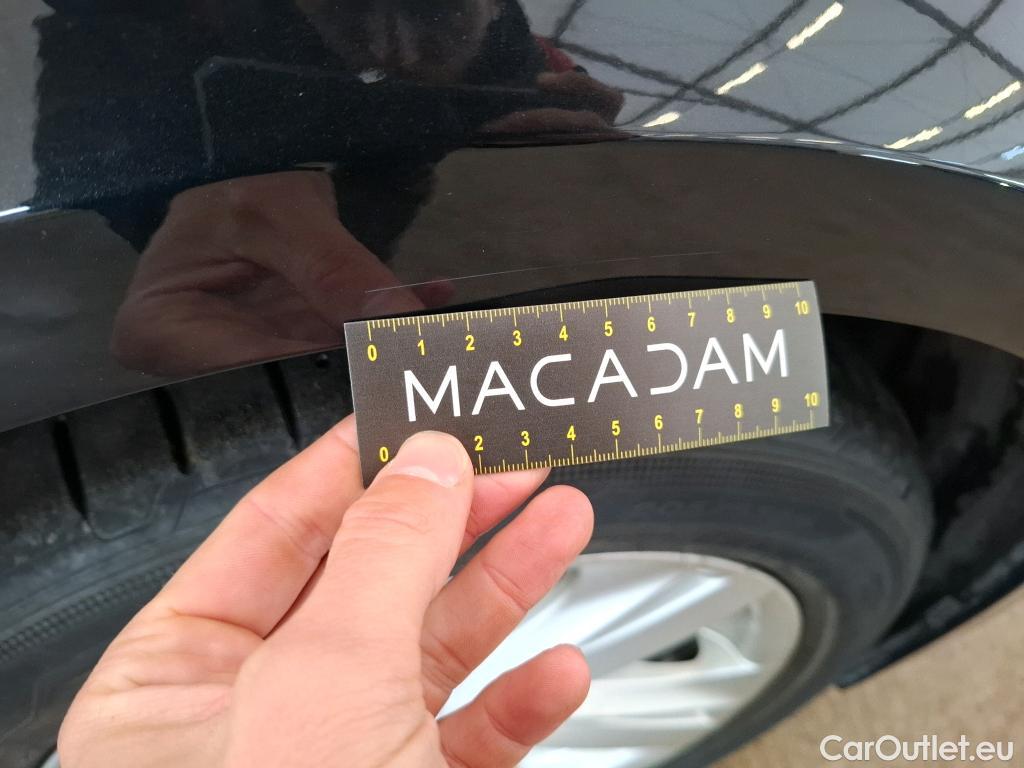  Toyota  Corolla TOYOTA  / 2018 / 5P / Berline Hybride 122h Dynamic Business Beyond Zer #54