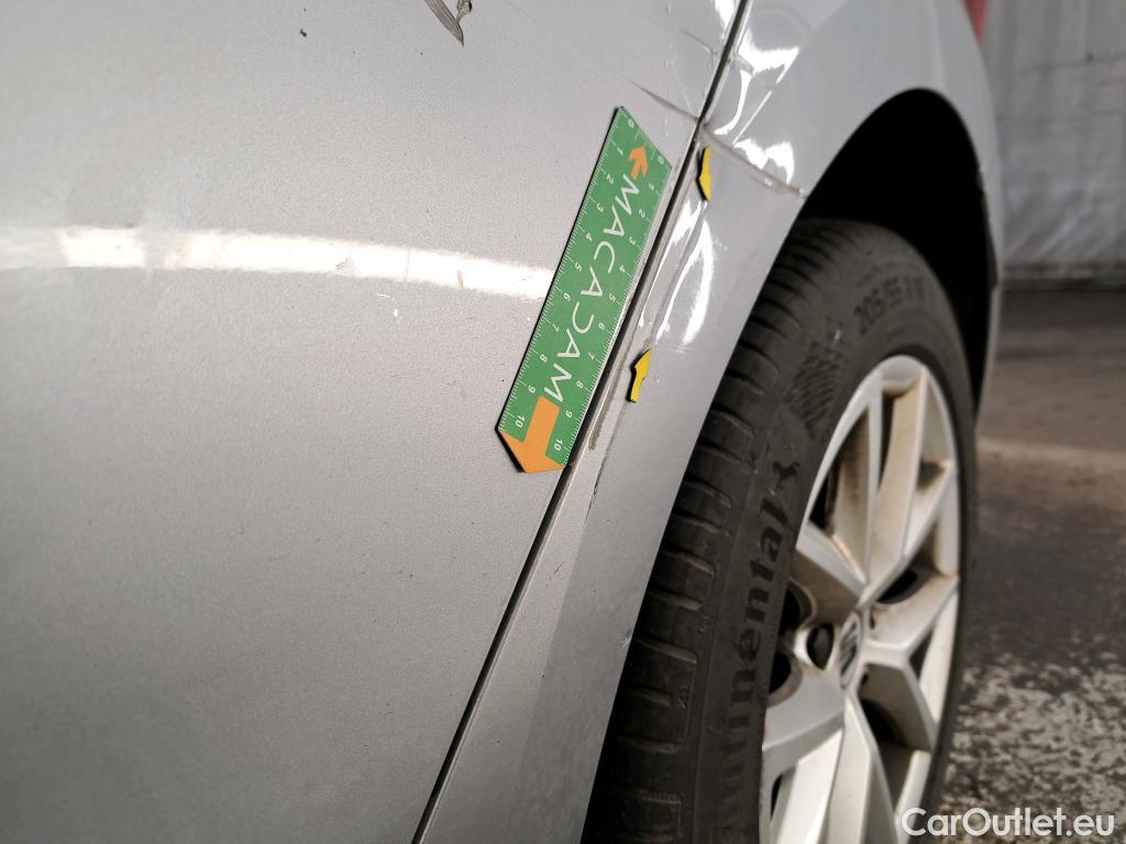  Seat  Leon  Sportstourer Urban 2.0 TDI 115CV BVM6 E6d #12