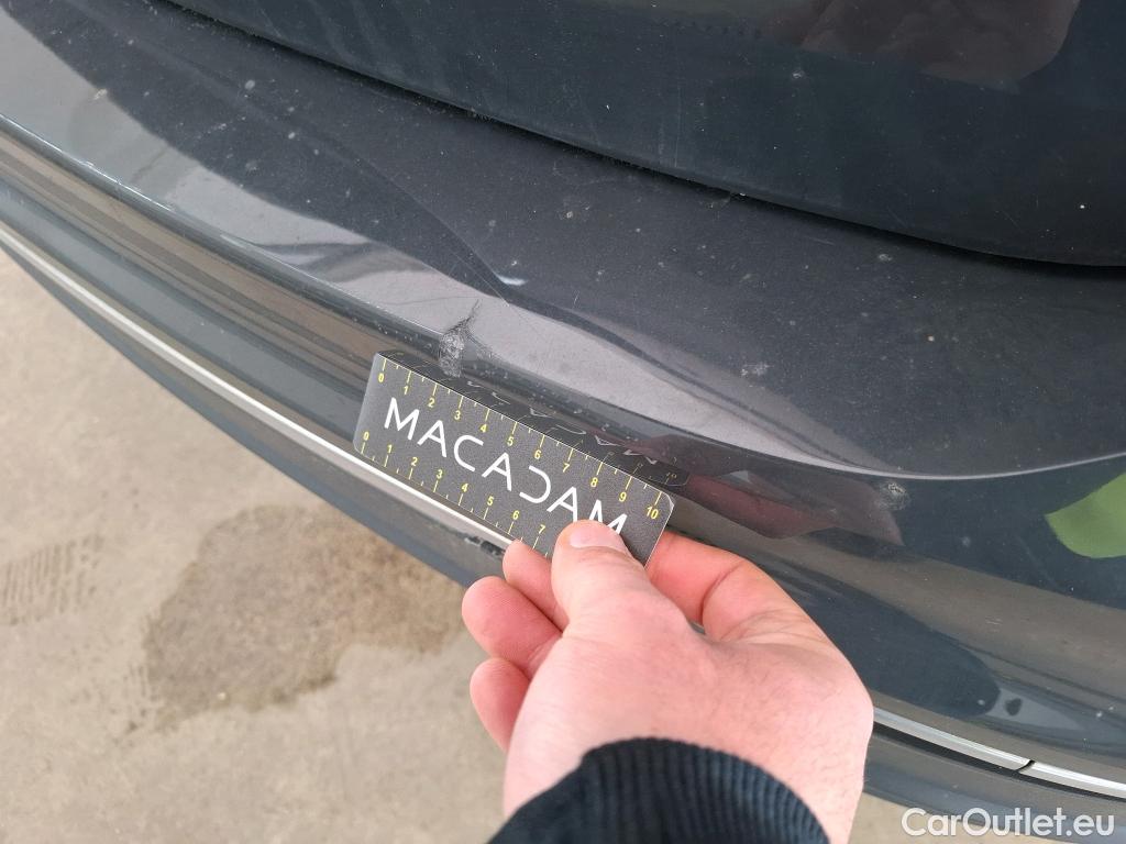  Volkswagen  Tiguan VOLKSWAGEN  / 2020 / 5P / SUV 2.0 TDI 150 DSG7 Business #8