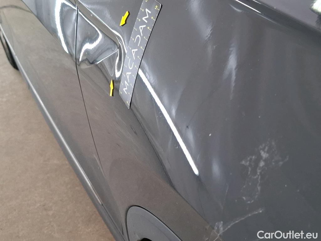  Volkswagen  Tiguan VOLKSWAGEN  / 2020 / 5P / SUV 2.0 TDI 150 DSG7 Business #10