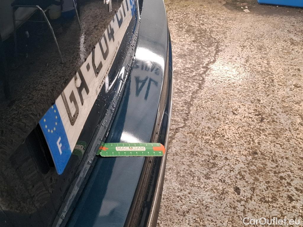  Volkswagen  Tiguan VOLKSWAGEN  / 2020 / 5P / SUV 2.0 TDI 150 DSG7 Life Business #8