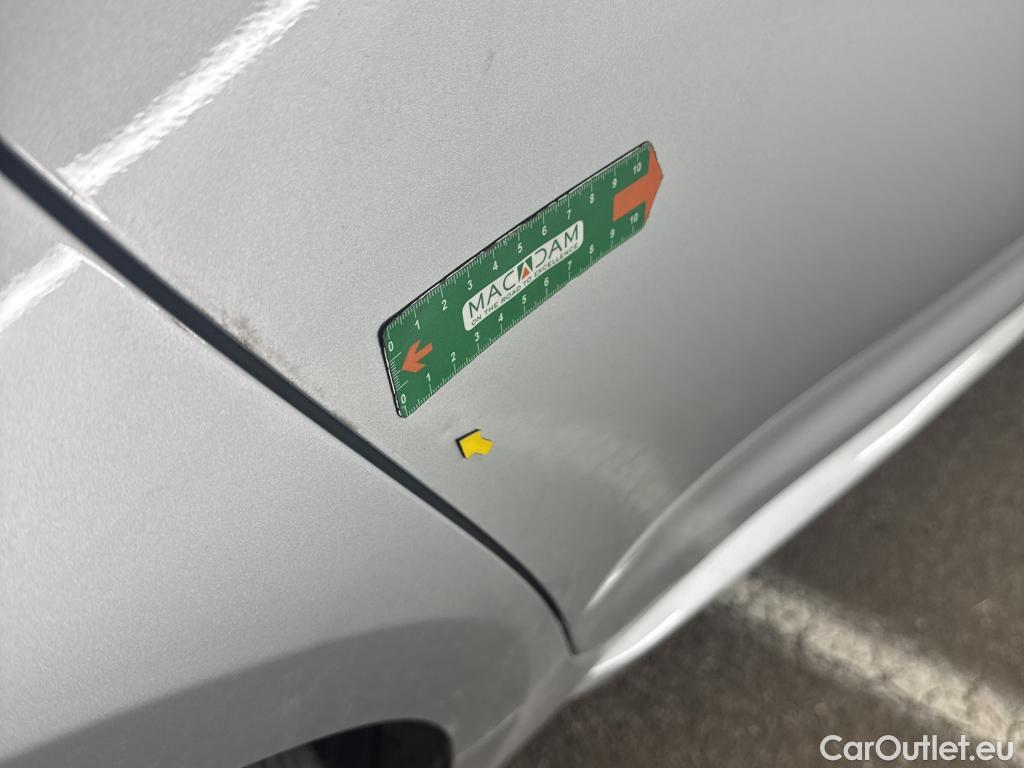  Toyota  Corolla TOYOTA  Touring Sports / 2018 / 5P / Break Hybride 122h Dynamic Business Stage Acad #26