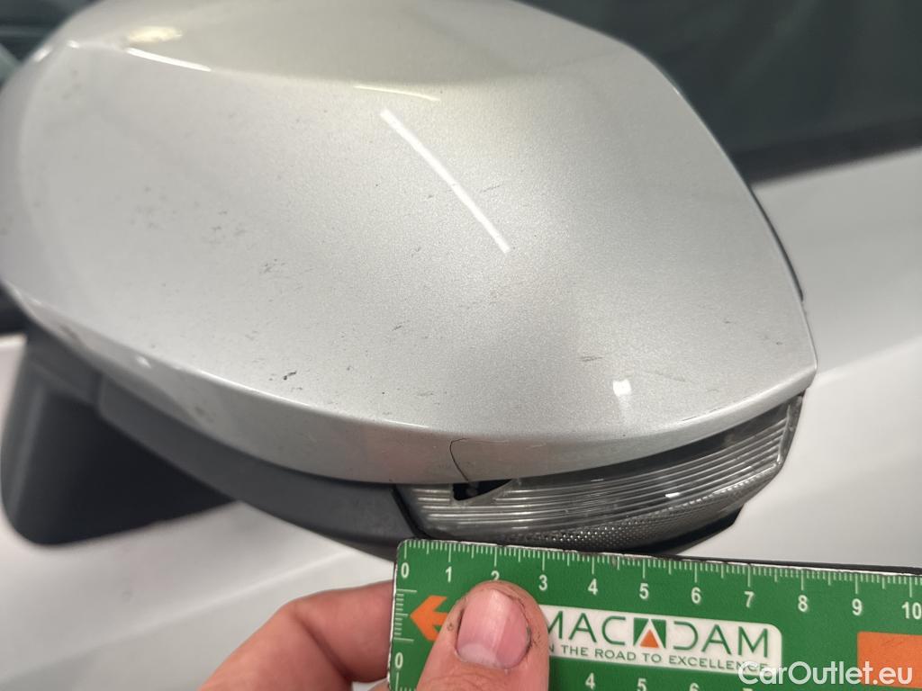  Toyota  Corolla TOYOTA  Touring Sports / 2018 / 5P / Break Hybride 122h Dynamic Business Stage Acad #22