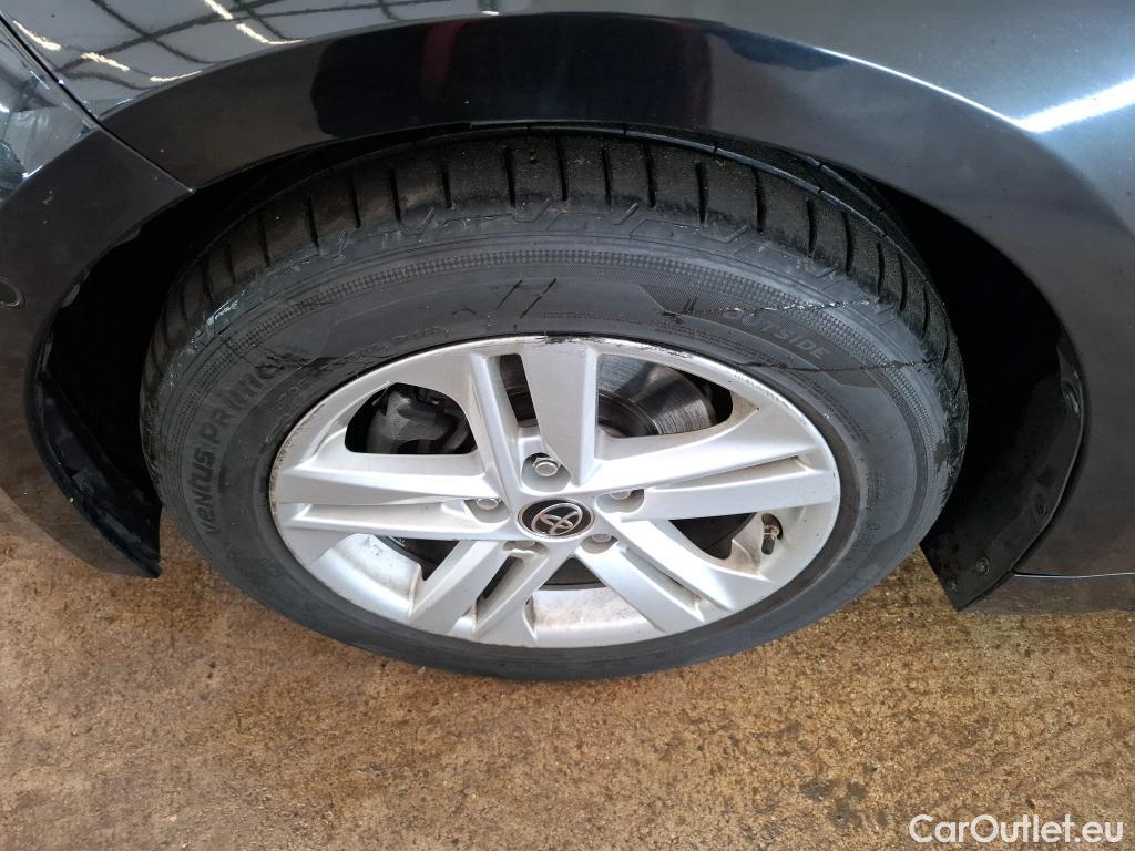  Toyota  Corolla TOYOTA  / 2018 / 5P / Berline Hybride 122h Dynamic Business Beyond Zer #26