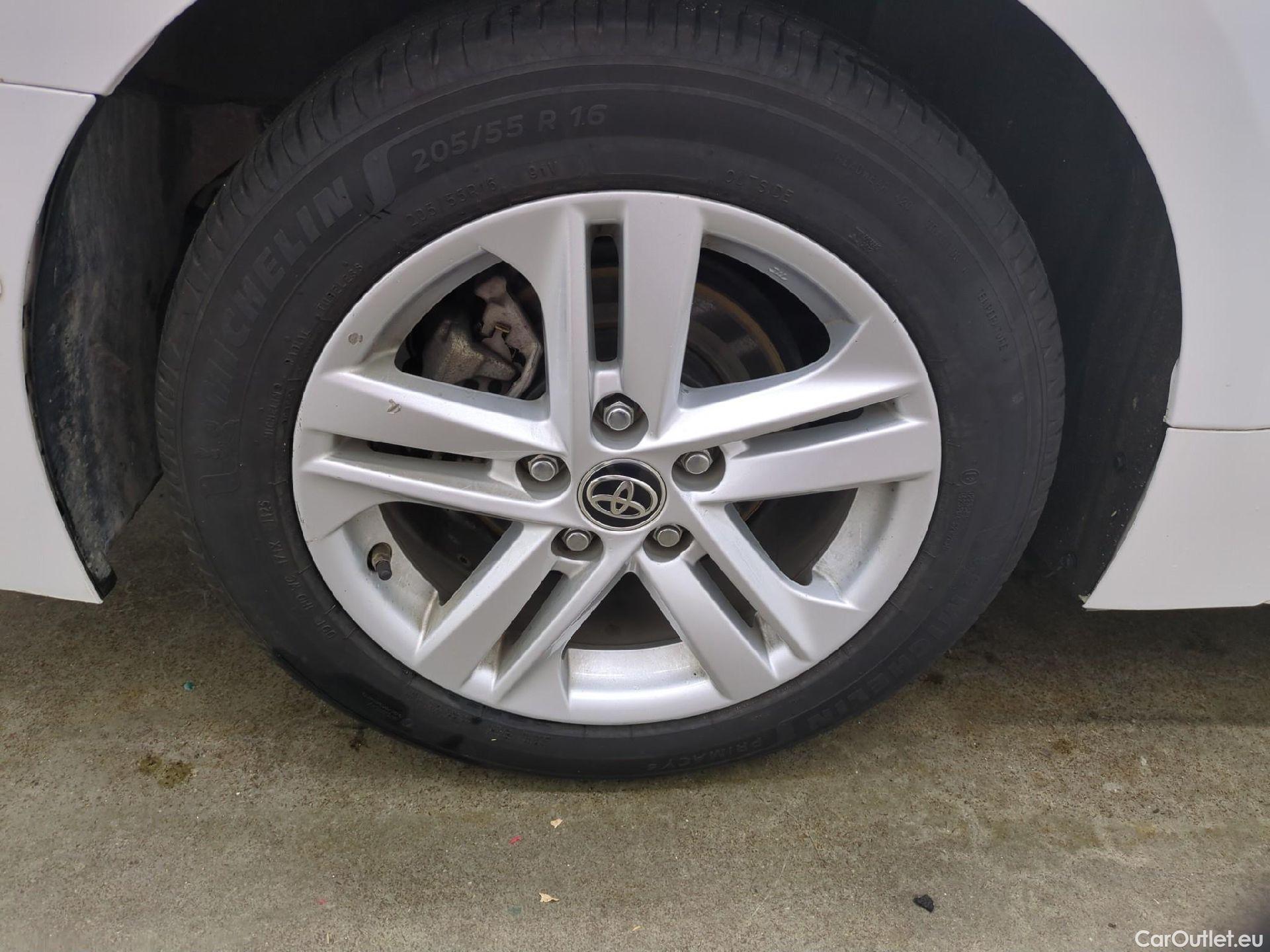  Toyota  Corolla TOYOTA  Touring Sports / 2018 / 5P / Break Hybride 122h Dynamic Business Stage Acad #11