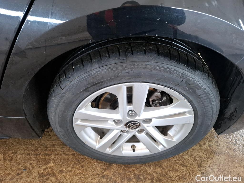  Toyota  Corolla TOYOTA  / 2018 / 5P / Berline Hybride 122h Dynamic Business Beyond Zer #31