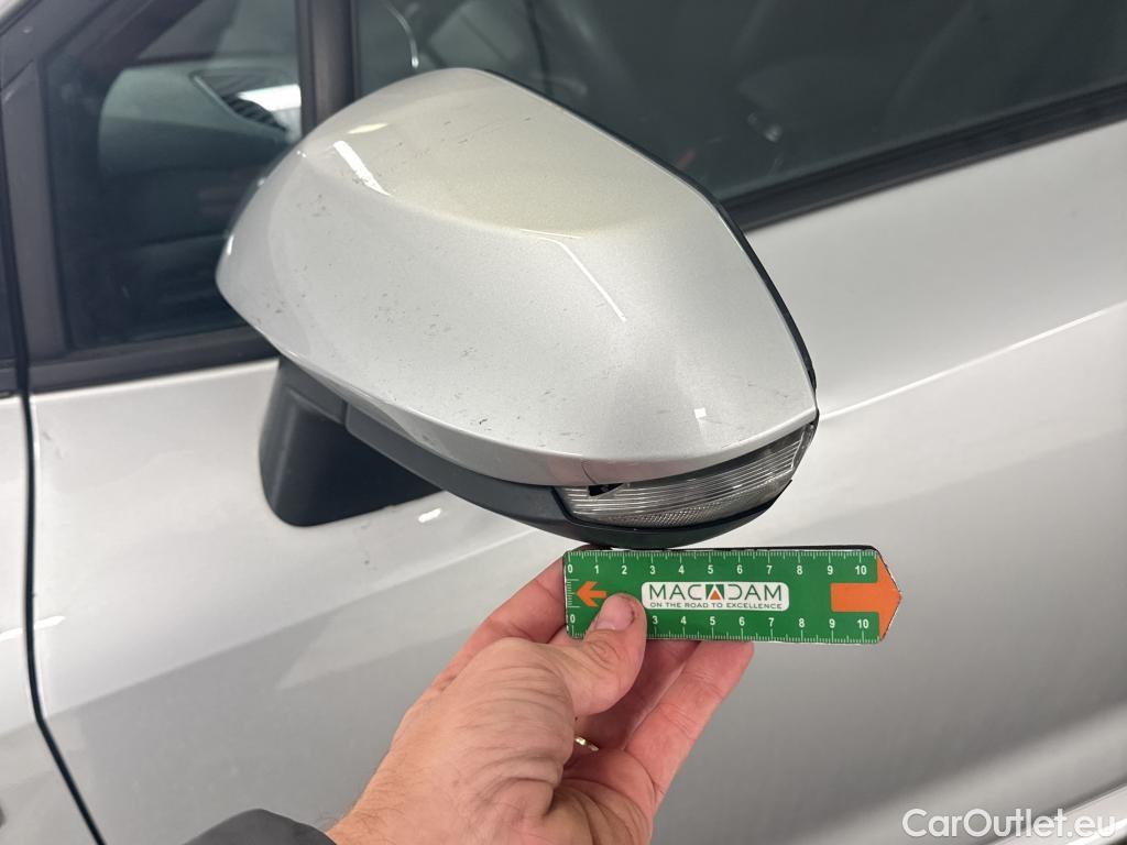  Toyota  Corolla TOYOTA  Touring Sports / 2018 / 5P / Break Hybride 122h Dynamic Business Stage Acad #19