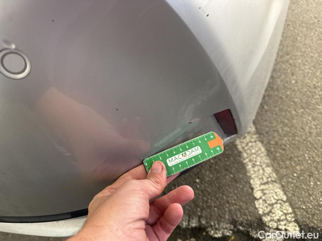  Toyota  Corolla TOYOTA  Touring Sports / 2018 / 5P / Break Hybride 122h Dynamic Business Stage Acad #18