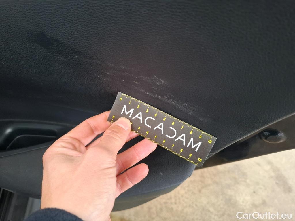  Toyota  Corolla TOYOTA  / 2018 / 5P / Berline Hybride 122h Dynamic Business Beyond Zer #44