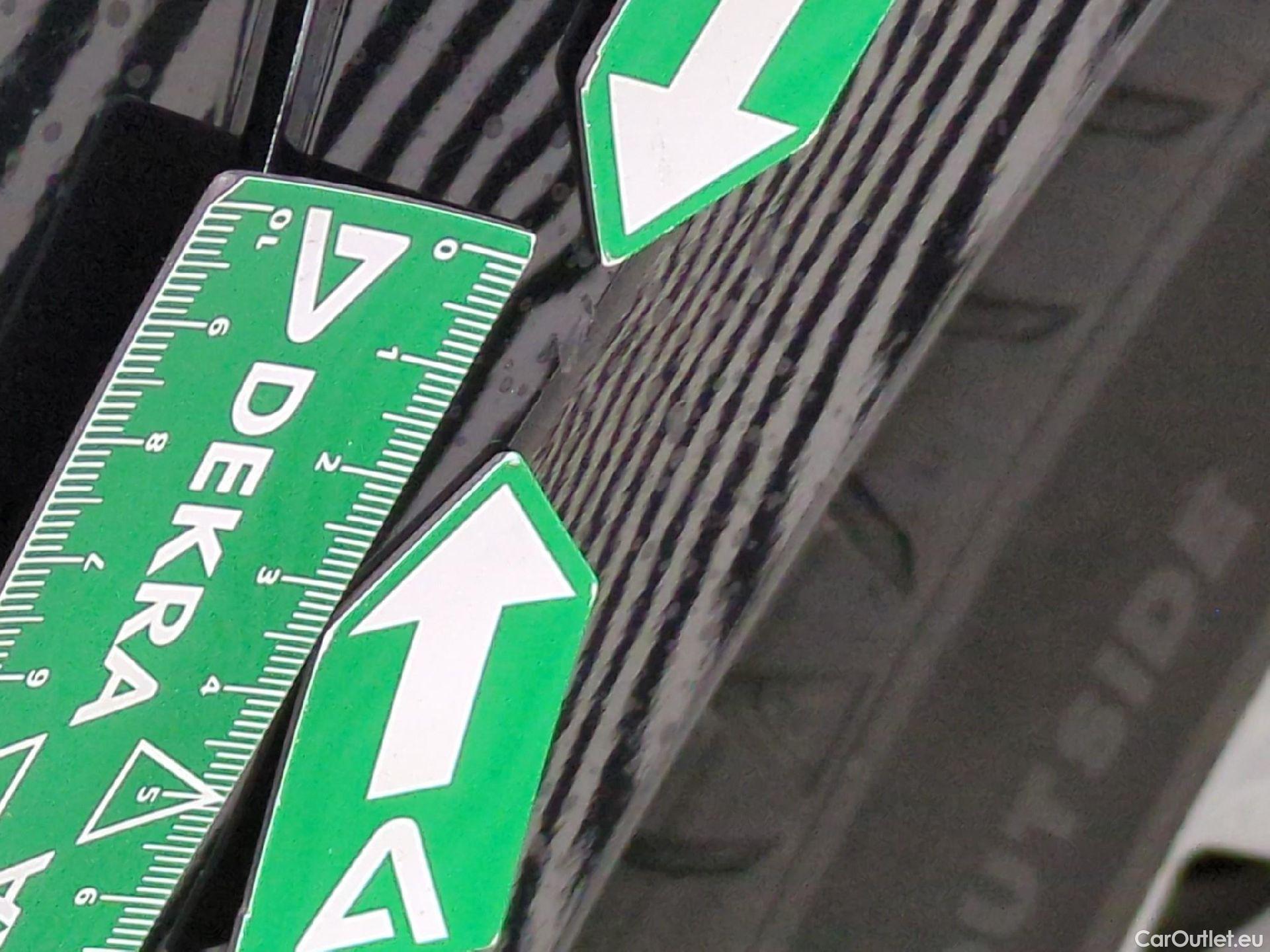  Volkswagen  Passat  Berline Business 2.0 TDI 150CV BVA7 E6d #25