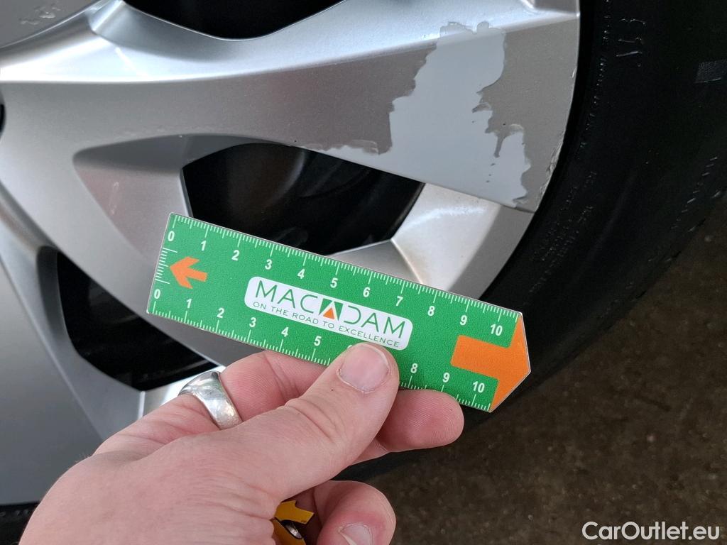  Citroen  C4 Cactus  Live Société 1.5 BlueHDi 100CV BVM6 E6dT #22