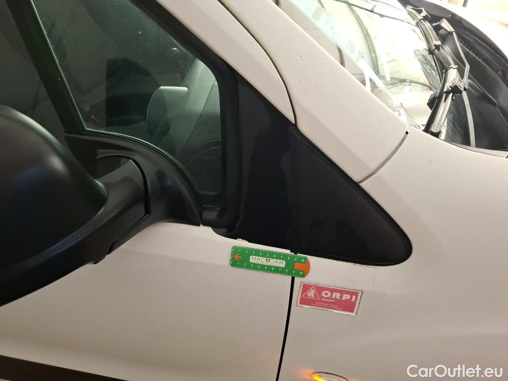 Citroen  Berlingo  Fourgon Business L1 (Court) 1.6 BlueHDi 75CV BVM5 E6 #37