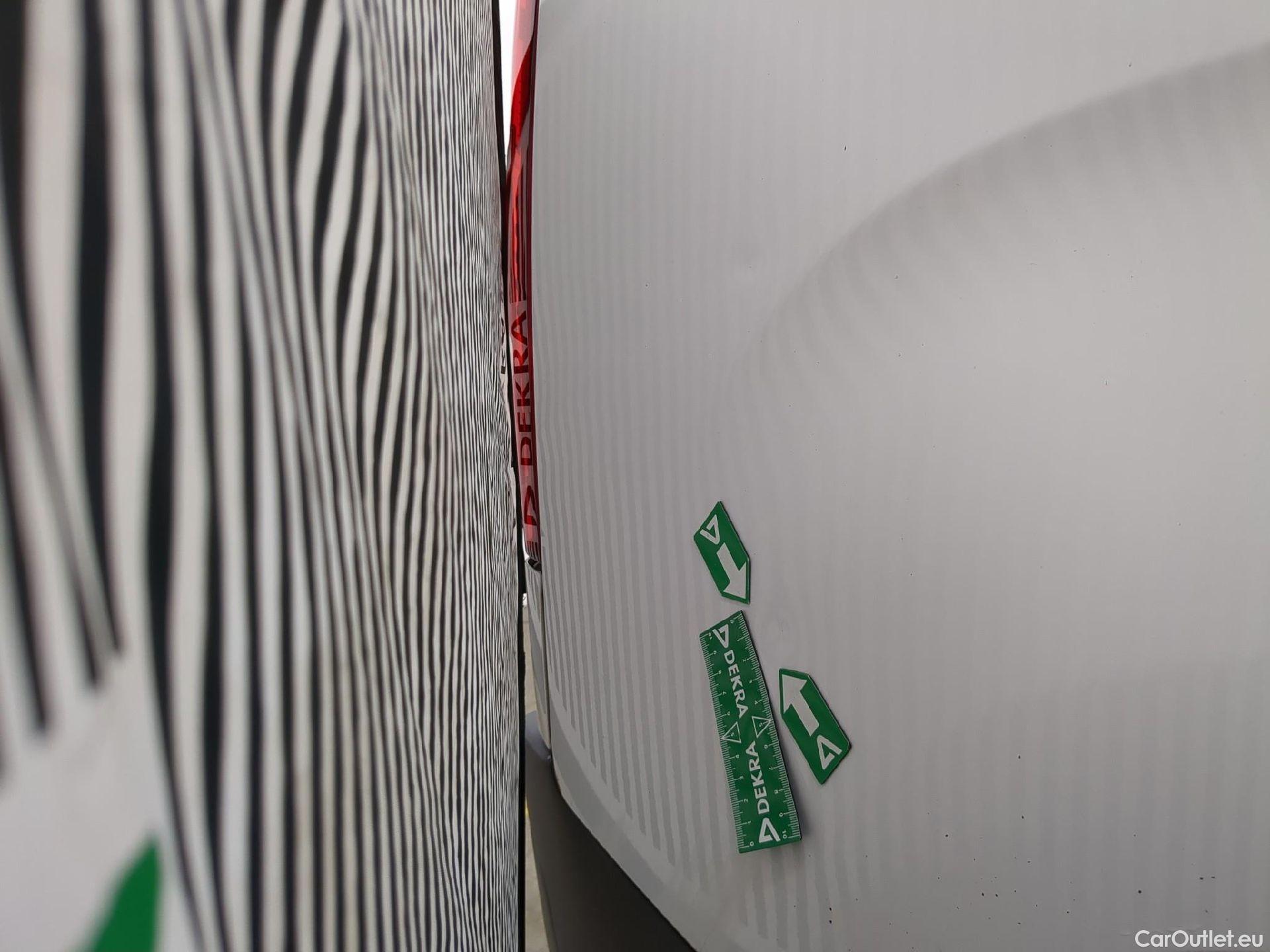  Citroen  Berlingo  Fourgon Club XL 950 1.5 BlueHDi 100CV BVM5 E6dT #11