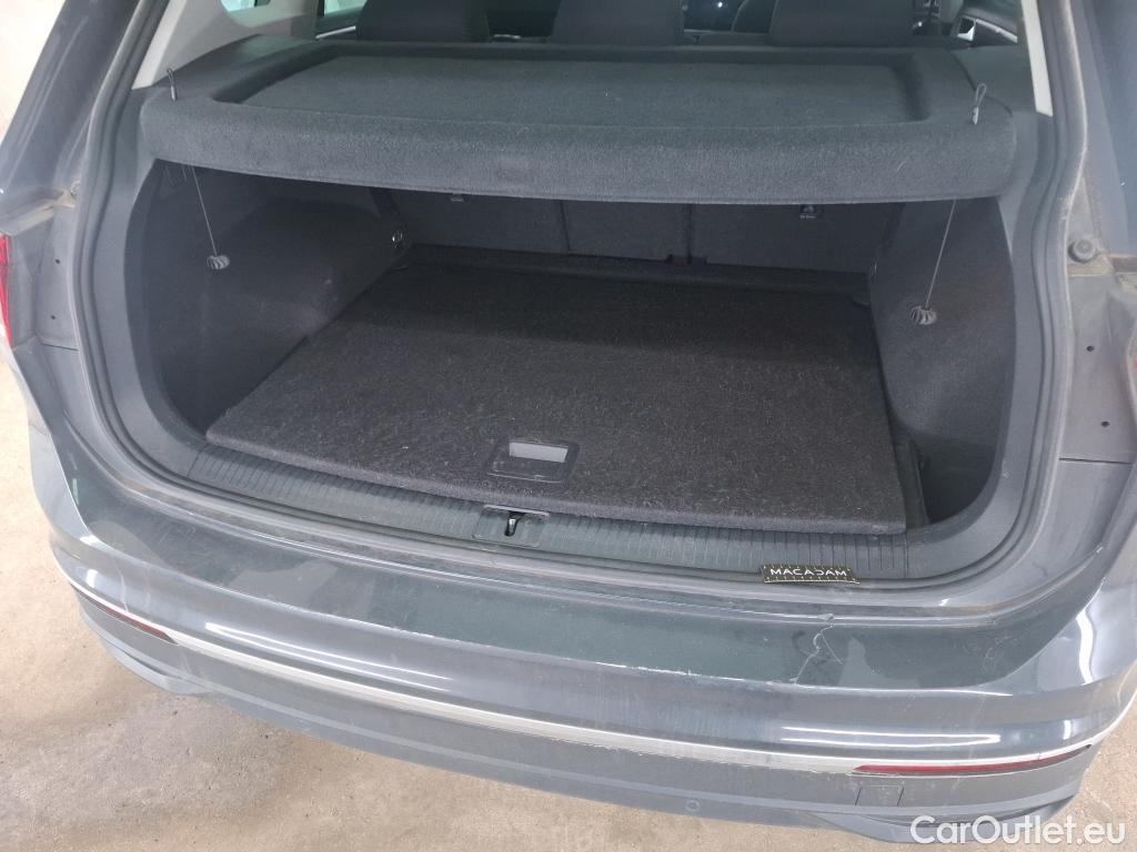  Volkswagen  Tiguan VOLKSWAGEN  2020 5P  SUV 2.0 TDI 150 DSG7 Life Business #9