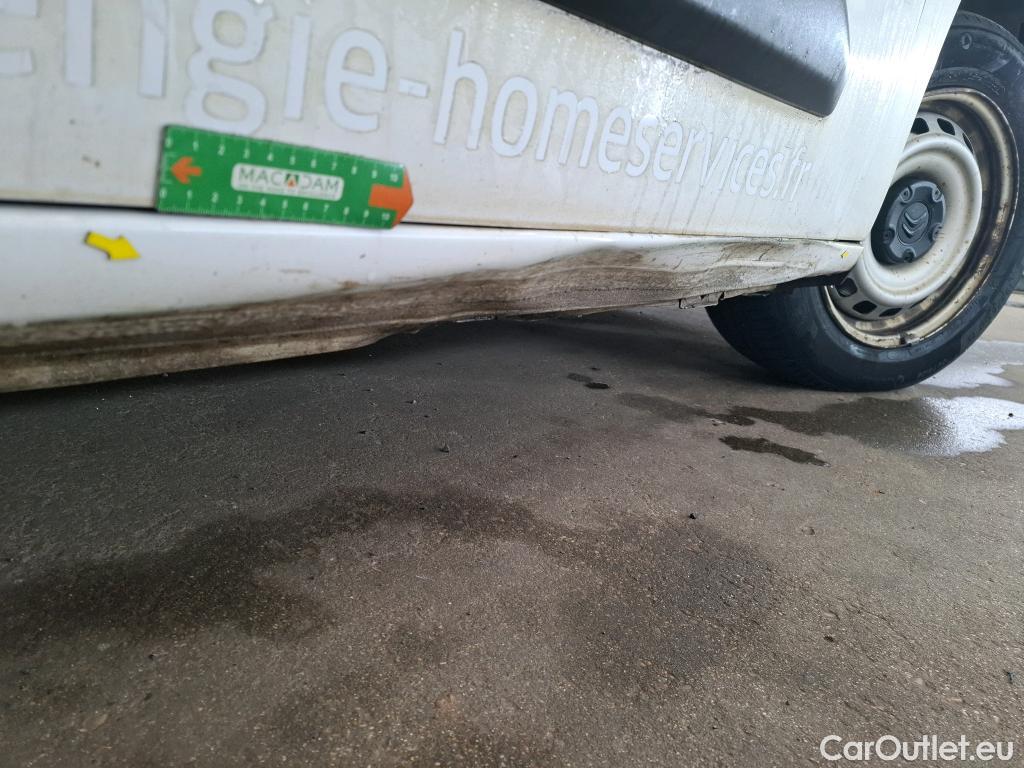  Citroen  Berlingo  Fourgon Club M 650 1.5 BlueHDi 75CV BVM5 E6dT #4