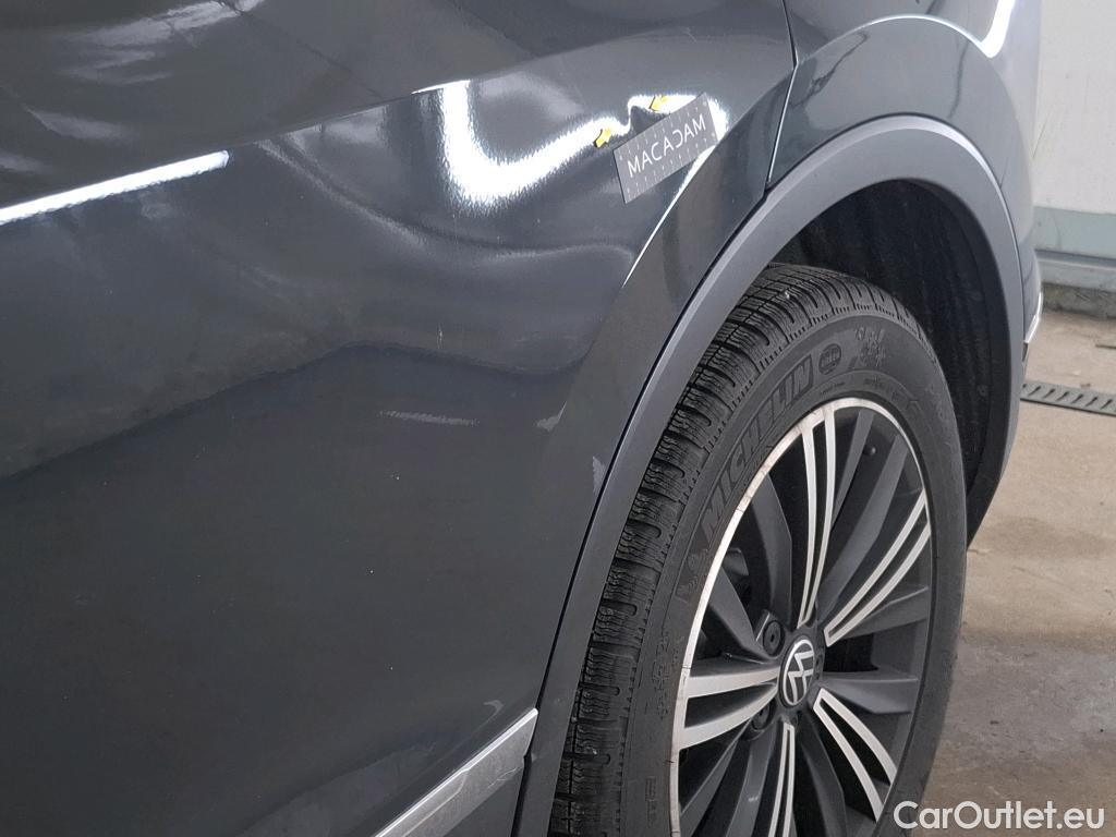  Volkswagen  Tiguan VOLKSWAGEN  2020 5P  SUV 2.0 TDI 150 DSG7 Life Business #24