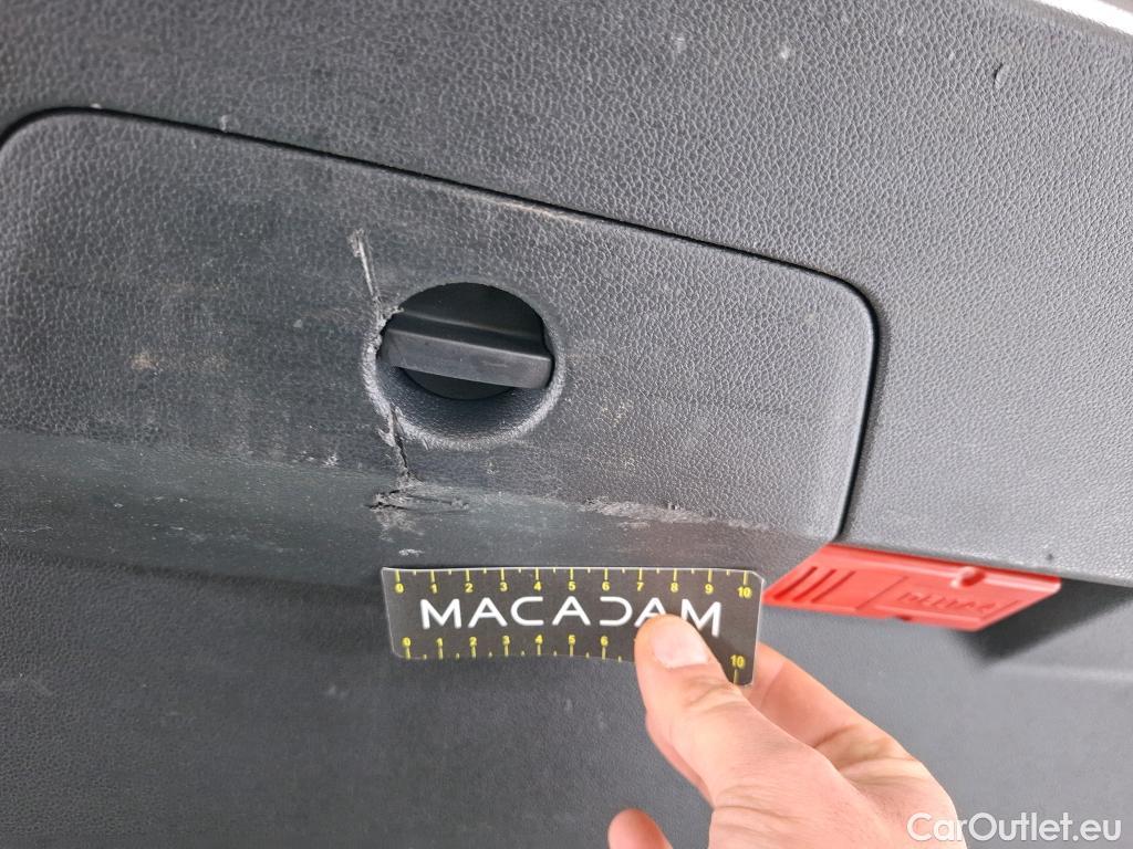  Volkswagen  Tiguan VOLKSWAGEN  / 2020 / 5P / SUV 2.0 TDI 150 DSG7 Business #33