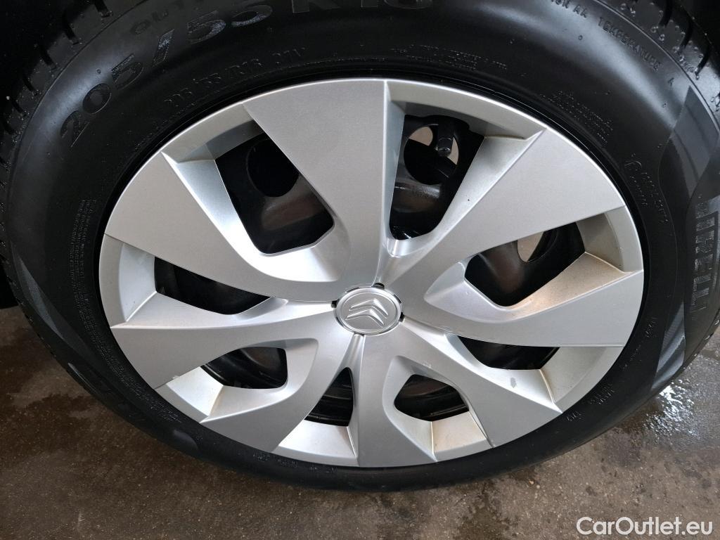  Citroen  C4 Cactus  Live Société 1.5 BlueHDi 100CV BVM6 E6dT #24