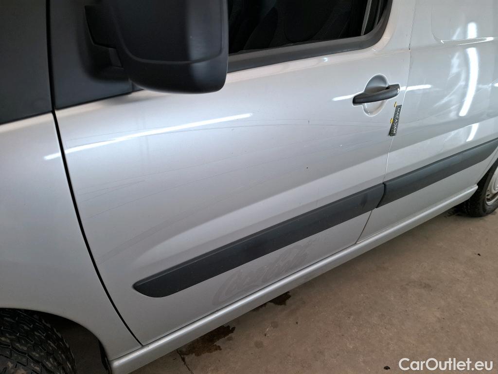  Peugeot  Expert  Fourgon  Fourgon L1H1 Pack CD Clim Plus 2.0 130CV BVM6 #44