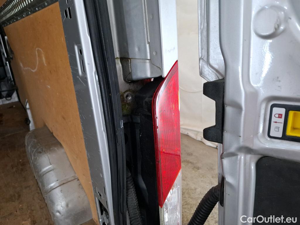  Ford  Transit  Fourgon 310 L3 Trend 2.0 TDCi 105CV BVM6 E6 #18