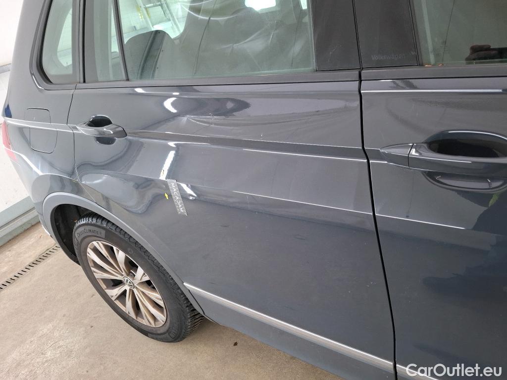  Volkswagen  Tiguan VOLKSWAGEN  / 2020 / 5P / SUV 2.0 TDI 150 DSG7 Business #37