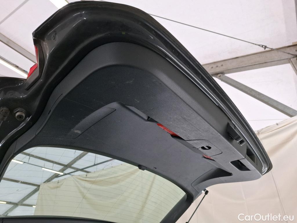  Volkswagen  Tiguan VOLKSWAGEN  / 2020 / 5P / SUV 2.0 TDI 150 DSG7 Business #32