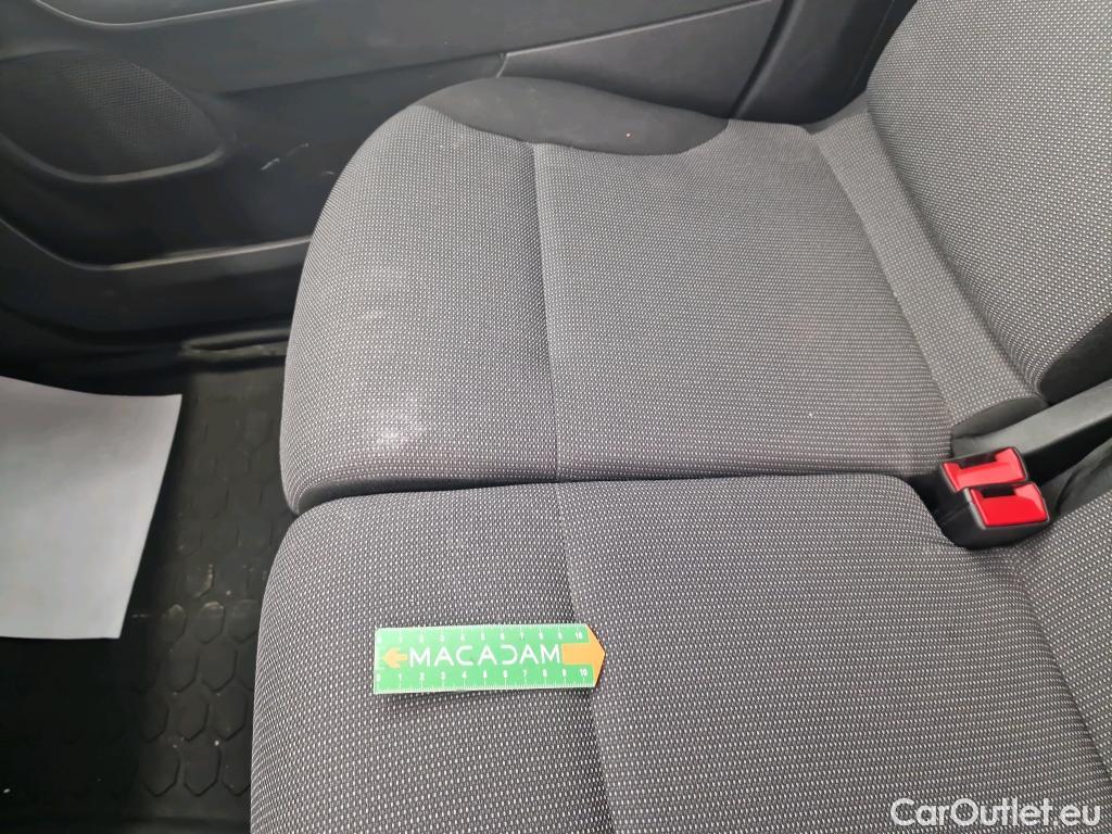  Opel  Combo OPEL  / 2018 / 4P / Fourgonnette Taille M 950kg BlueHDi 100 S&S BVM6 #5