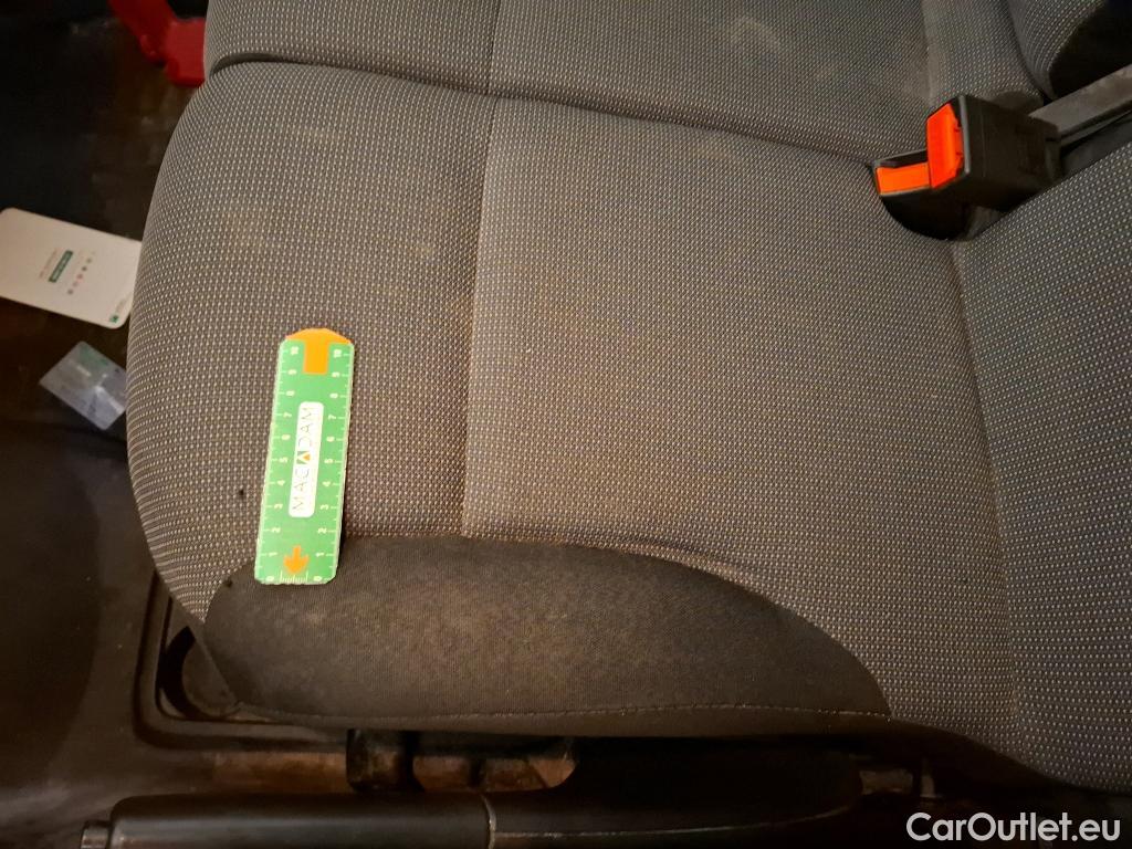  Citroen  Berlingo  Fourgon Business L1 (Court) 1.6 BlueHDi 75CV BVM5 E6 #42