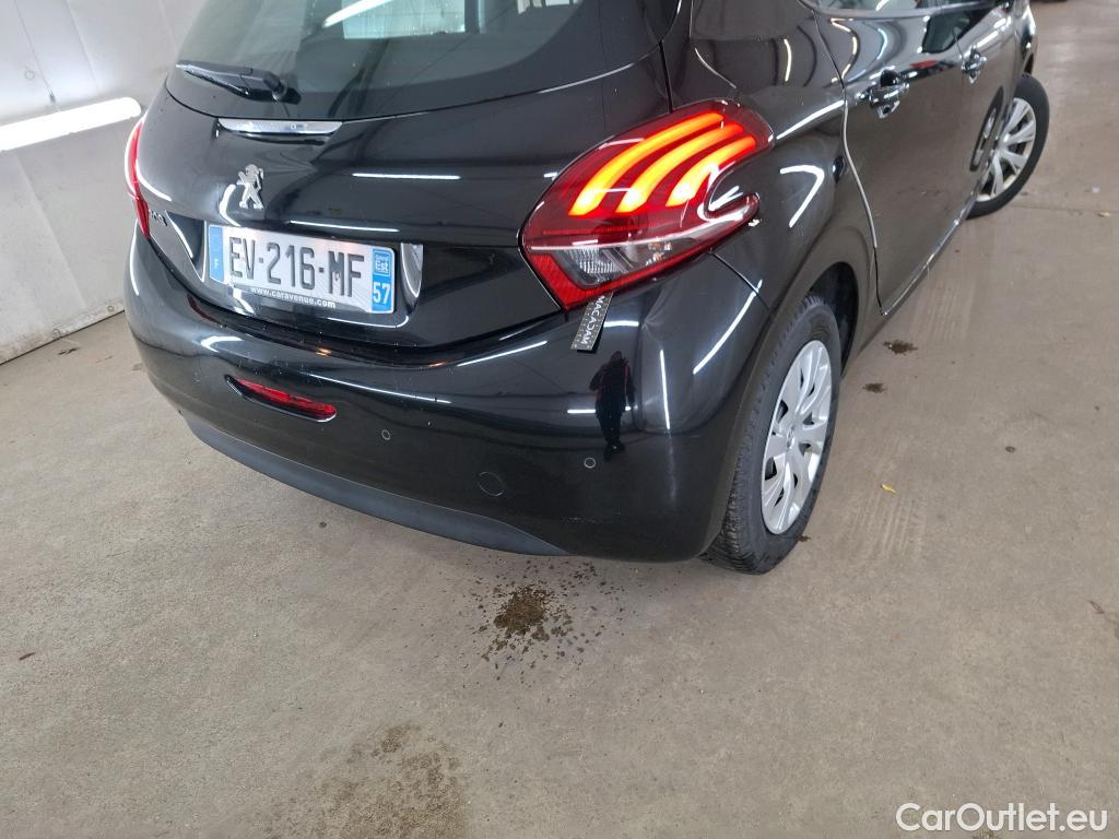  Peugeot  208  Affaire Premium Pack 1.6 HDi 75CV BVM5 E6 #11