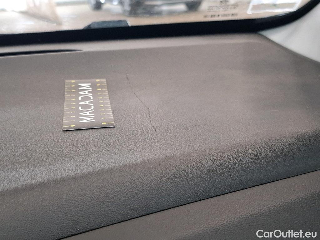  Peugeot  208  Affaire Premium Pack 1.6 HDi 75CV BVM5 E6 #10