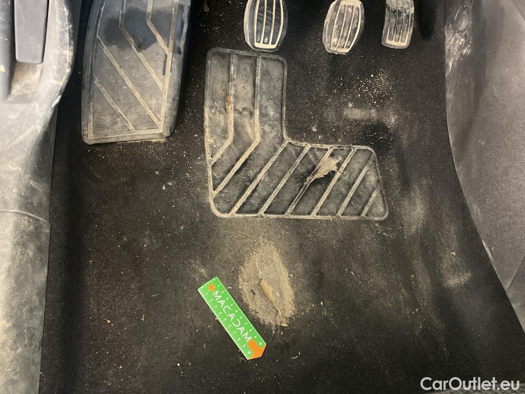  Peugeot  308  Premium Pack 1.5 HDI 100CV BVM6 E6dT #1