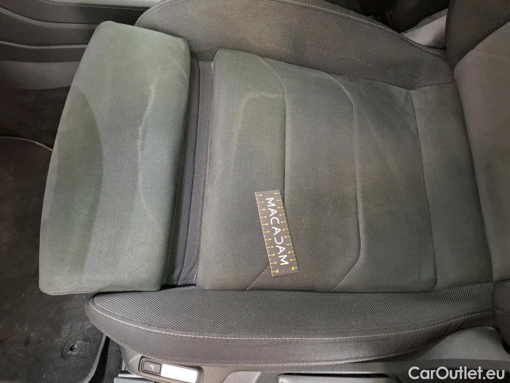  Volkswagen  Tiguan VOLKSWAGEN  2020 5P  SUV 2.0 TDI 150 DSG7 Life Business #30