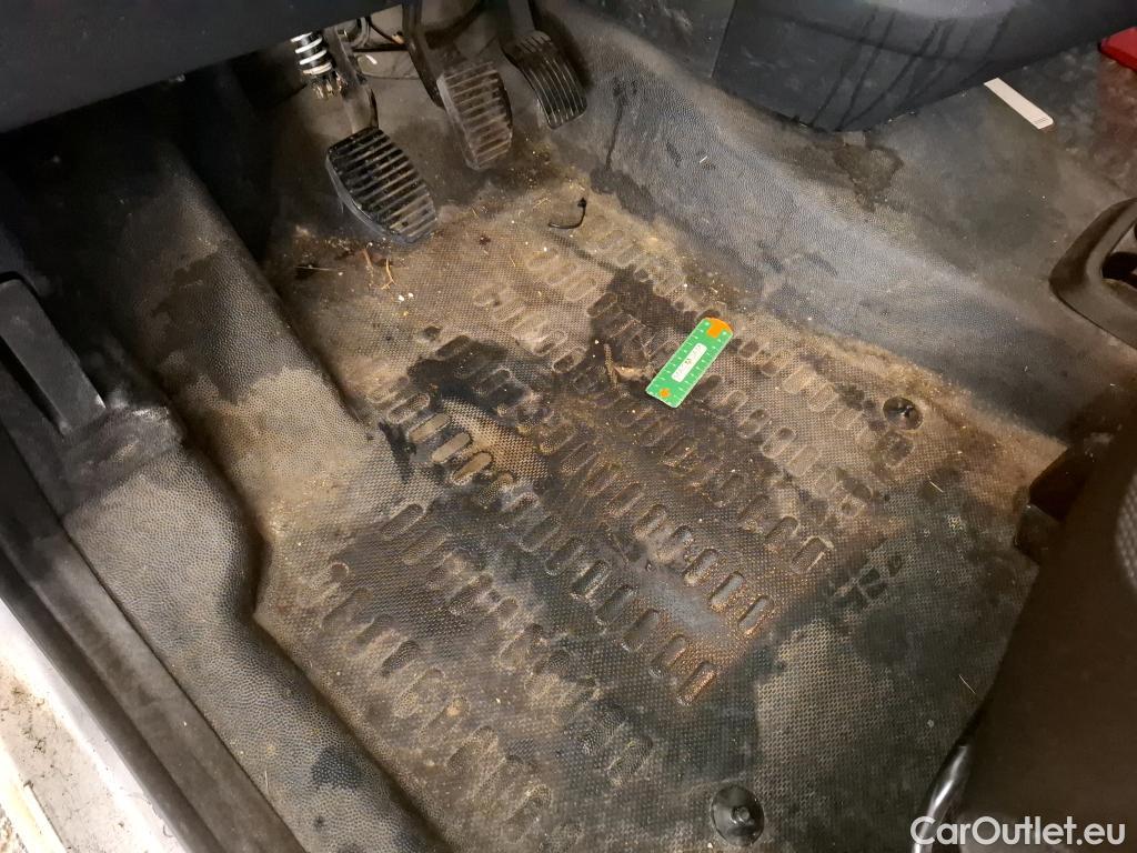  Citroen  Berlingo  Fourgon Business L1 (Court) 1.6 BlueHDi 75CV BVM5 E6 #15