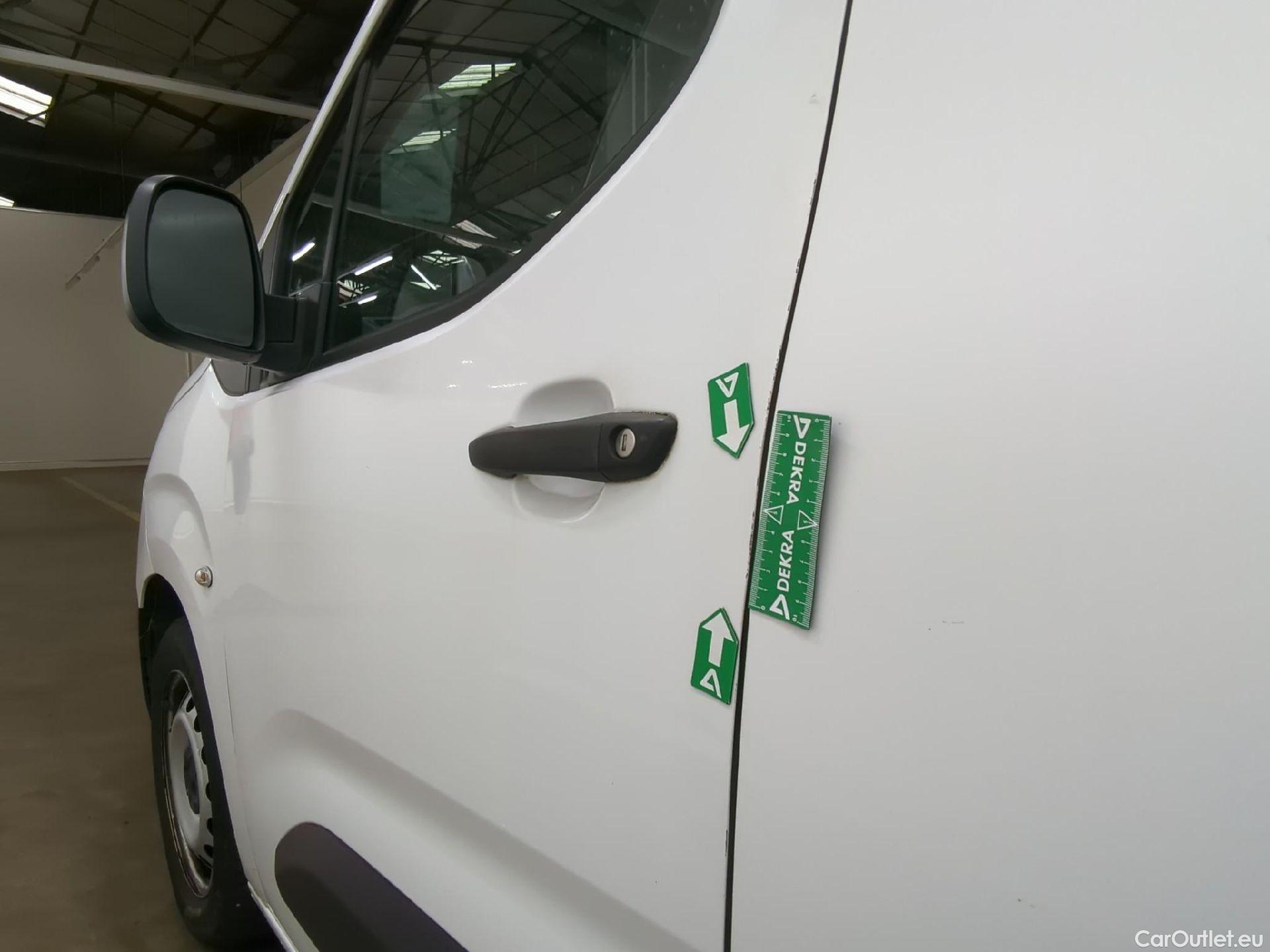  Citroen  Berlingo  Fourgon Club XL 950 1.5 BlueHDi 100CV BVM5 E6dT #39