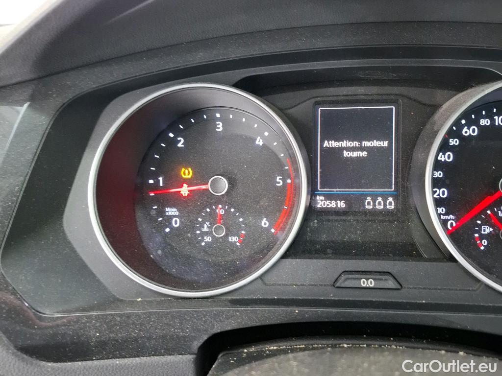  Volkswagen  Tiguan VOLKSWAGEN  / 2020 / 5P / SUV 2.0 TDI 150 DSG7 Business #49