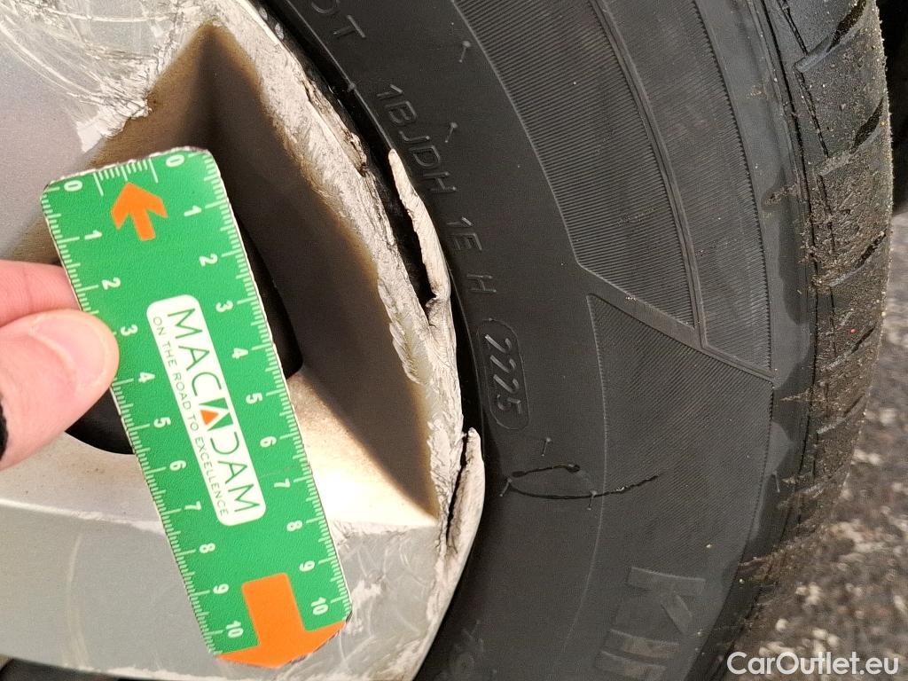  Renault  Kangoo  Express Maxi Extra (Série Spéciale) 1.5 dCi 90CV BVM5 E6 #51